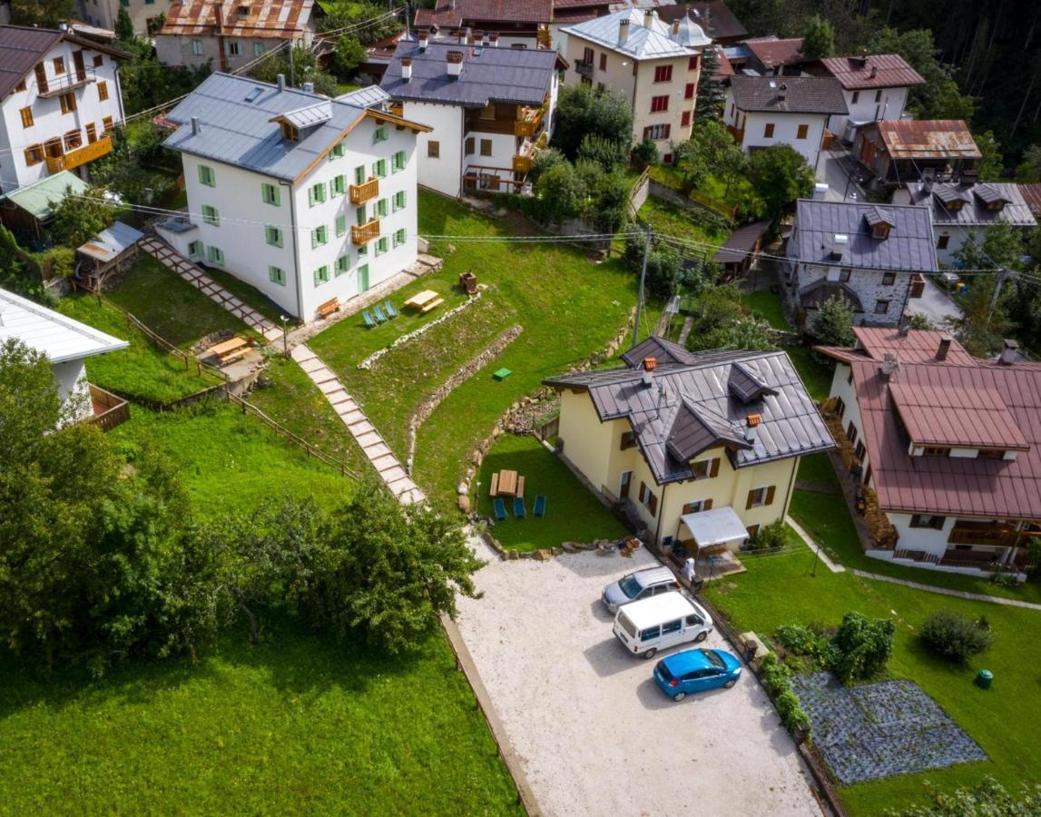 Appartamenti La Rocia Rocca Pietore Ngoại thất bức ảnh